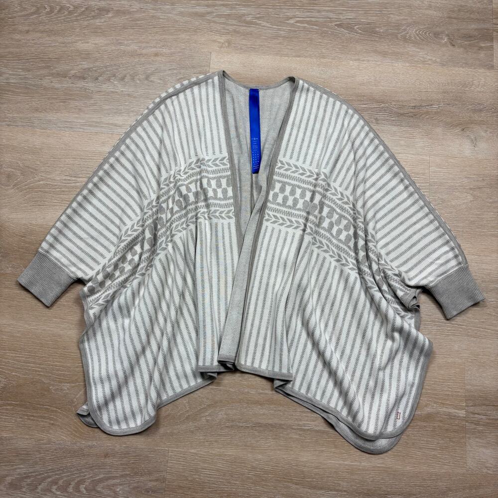 Kit and Ace Silk Cashmere Shawl Poncho Sweater OSFM Color Cream